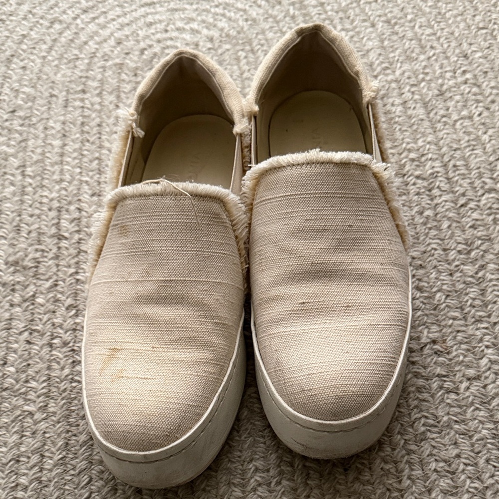 Vince Warren Fray Sneaker Canvas Slip-On